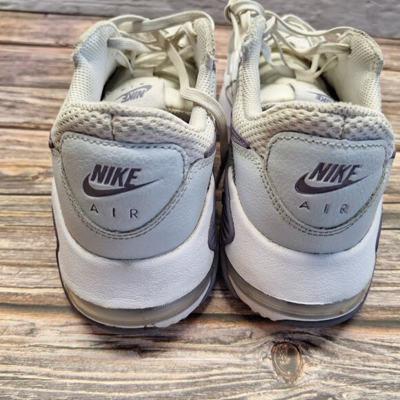 Nike Air Max Excee White and Lilac Womens Size 7.5 - Picture 3 of 8